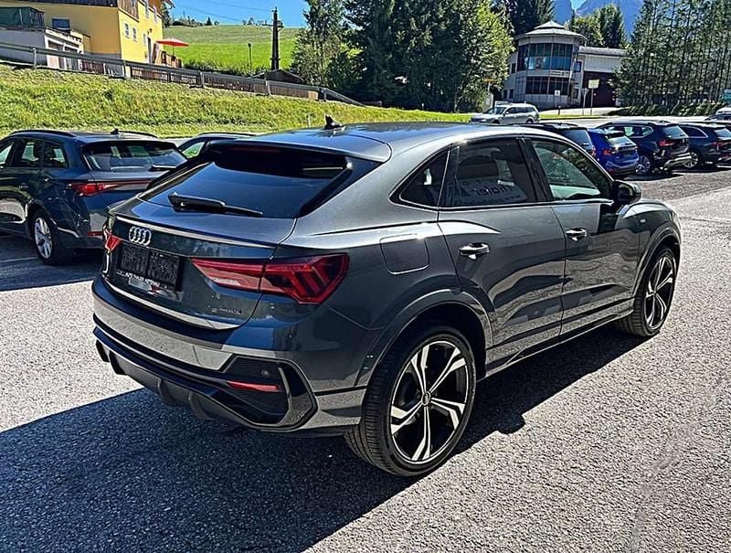 Gebraucht Audi Q3 S-Line 150 PS (110 kW) 2022 Grau SUV