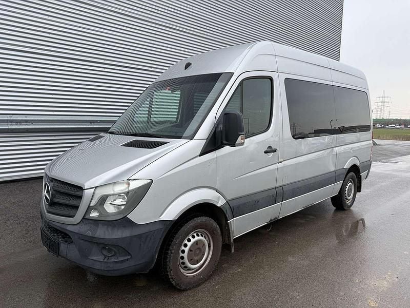 Grau Gebraucht 2017 Mercedes Sprinter Van | € 11.990 - Bild 1/4