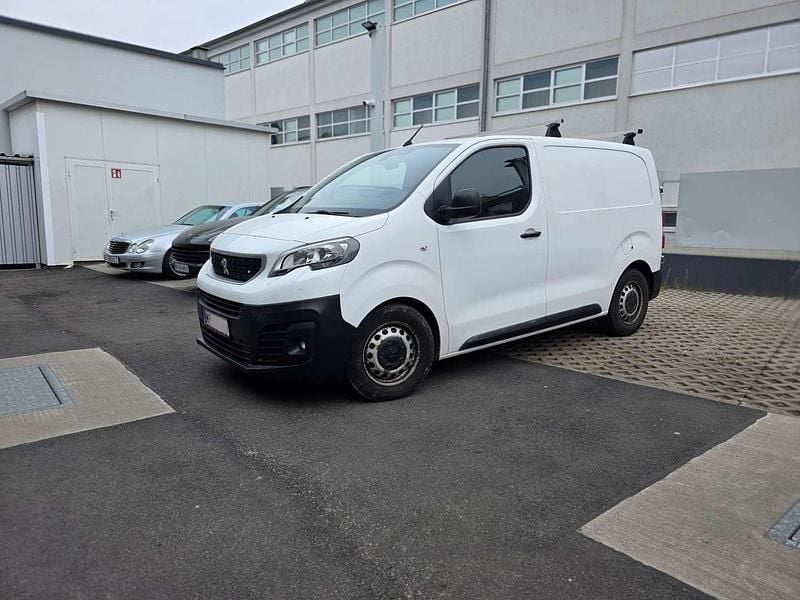 Gebraucht Peugeot Expert 95 PS (69 kW) 2017 Van