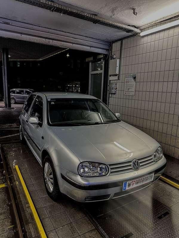 Gebraucht VW Golf IV 75 PS (55 kW) 2002 Limousine
