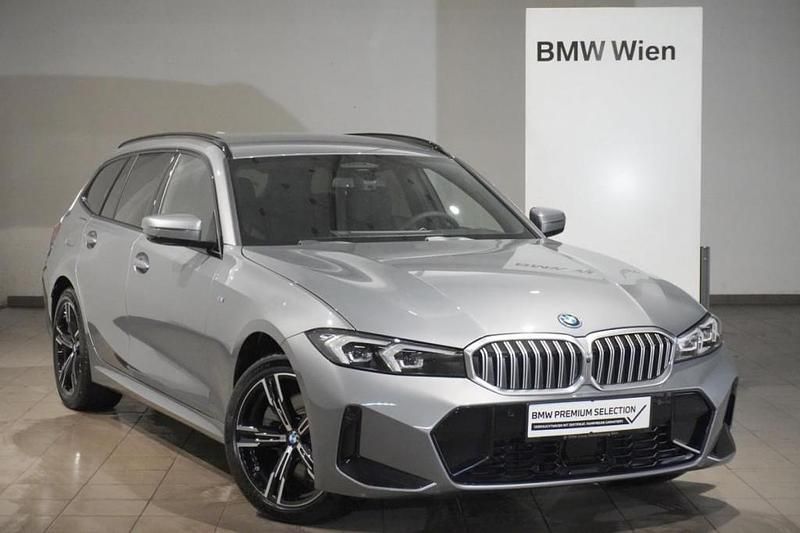 Gebraucht BMW 330e Efficient Dynamics 292 PS (214 kW) 2025 Grau Kombi
