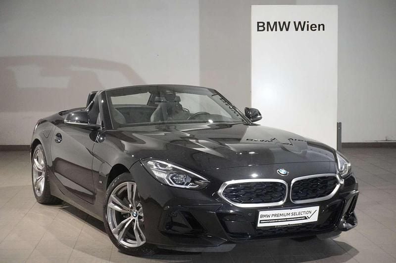 Schwarz Gebraucht 2024 BMW Z4 Efficient Dynamics Cabrio | € 47.490 (Fairer Preis) - Bild 1/4