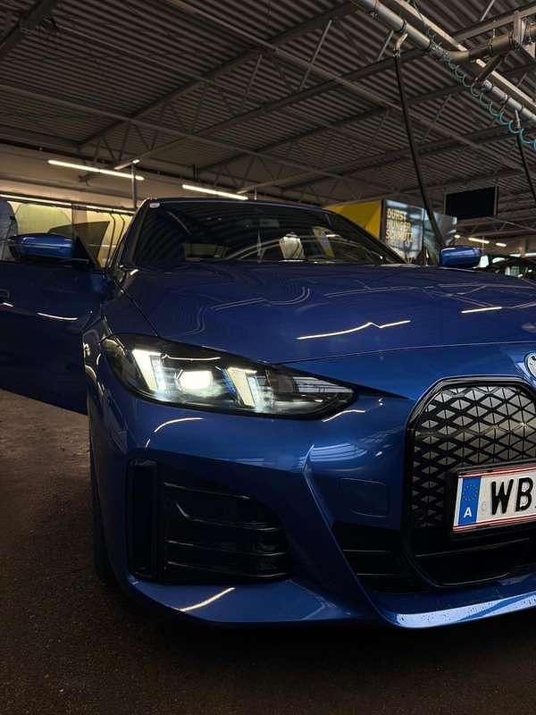 Gebraucht BMW i4 210 kW (286 PS) 2024 Blau Limousine