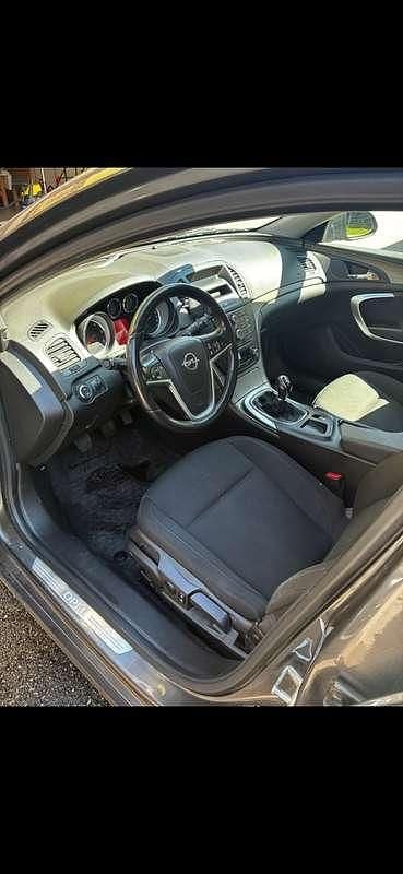 Gebraucht Opel Insignia Cosmo 131 PS (96 kW) 2009 Kombi