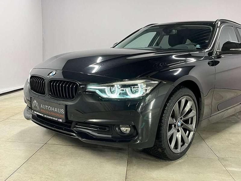 Gebraucht BMW 318 Advantage 150 PS (110 kW) 2018 Schwarz Kombi