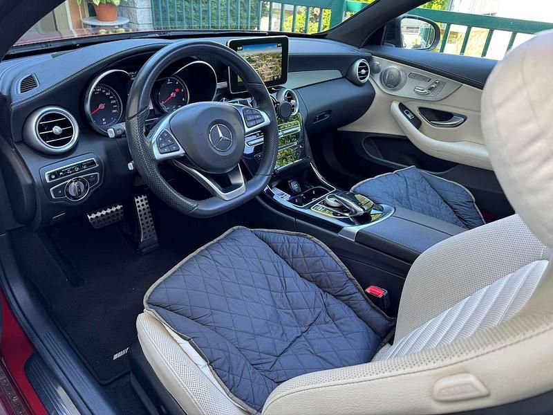 Gebraucht Mercedes C250 AMG line 250 PS (183 kW) 2015 Rot Coupé