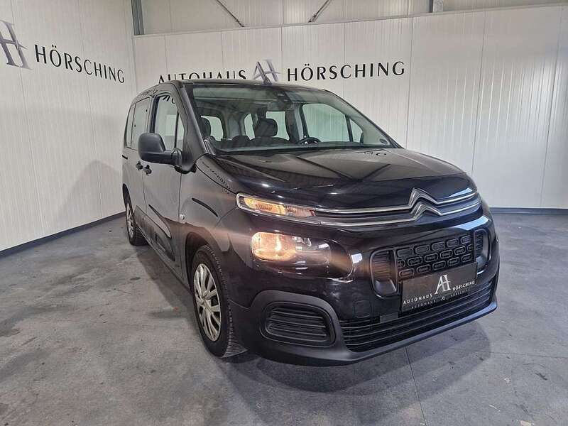 Schwarz Gebraucht 2019 Citroën Berlingo Feel Van / Kleinbus | € 12.999 (Superpreis) - Bild 1/4