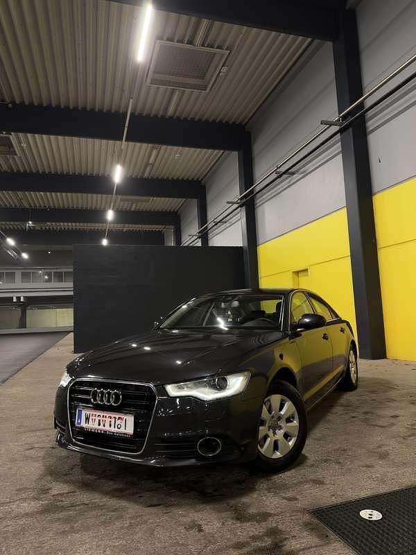 Gebraucht Audi A6 136 PS (100 kW) 2013 Grau Limousine