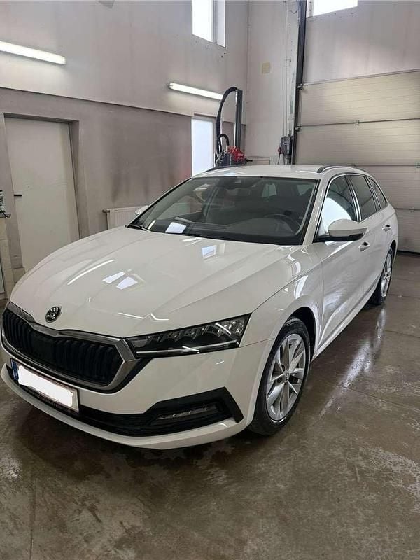 Gebraucht Skoda Octavia Business Line 116 PS (85 kW) 2020 Kombi