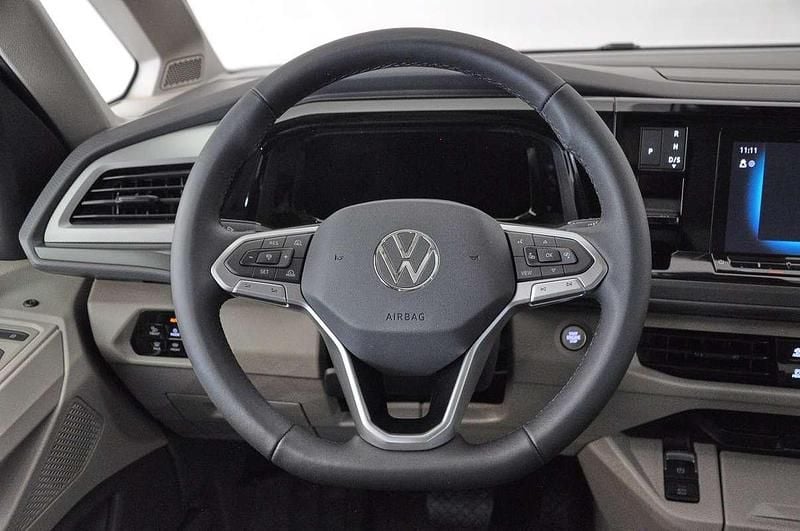 Gebraucht VW Multivan Business 150 PS (110 kW) 2025 Schwarz  metallicperleffektno Van