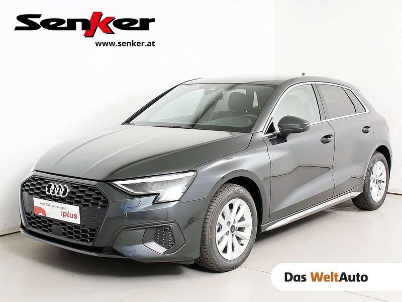 Gebraucht Audi A3 Ambiente 110 PS (80 kW) 2023 Hellgrau  metallic Limousine