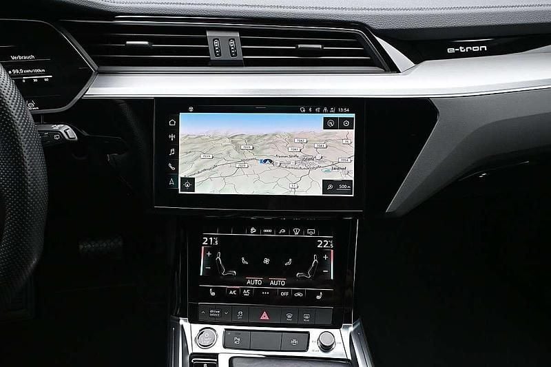 Gebraucht Audi e-tron S-Line 300 kW (408 PS) 2022 Schwarz SUV