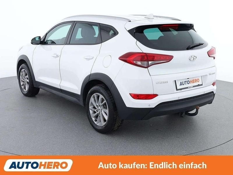 Gebraucht Hyundai Tucson Edition 132 PS (97 kW) 2017 Weiß SUV