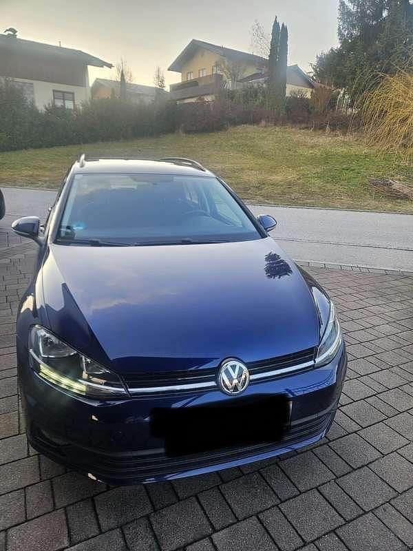 Gebraucht VW Golf VII 116 PS (85 kW) 2020 Blau Kombi