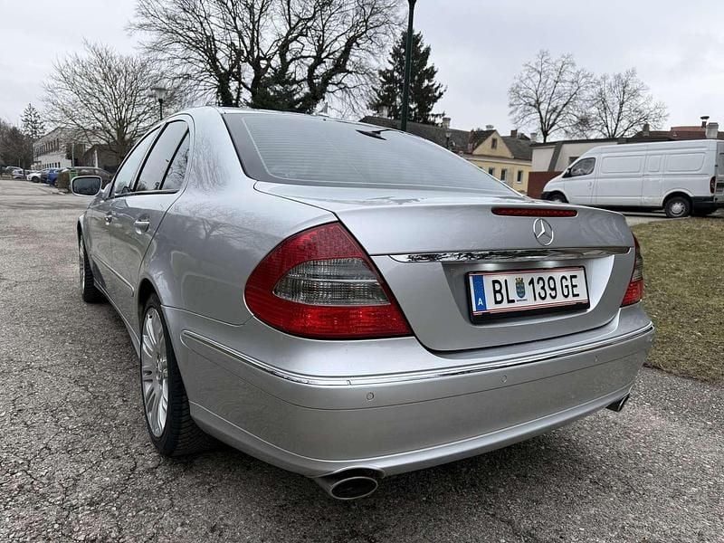 Gebraucht Mercedes E320 Avantgarde 224 PS (164 kW) 2006 Limousine