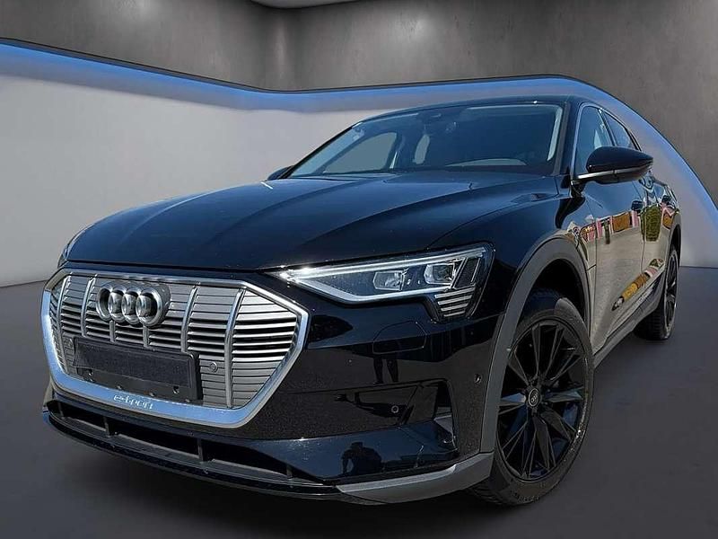 Schwarz Gebraucht 2021 Audi e-tron Ambiente SUV | € 25.990 (Superpreis) - Bild 1/4