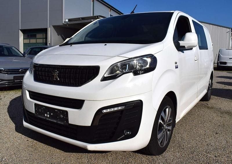 Weiß Gebraucht 2016 Peugeot Expert Premium Van | € 15.990 (Etwas zu teuer) - Bild 1/4