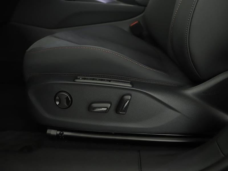 Gebraucht Cupra Terramar 150 PS (110 kW) 2026 Dunkelblau  normal SUV