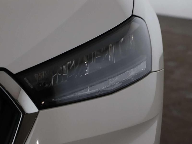 Gebraucht Skoda Fabia Ambition 80 PS (58 kW) 2022 Weiss  normal Limousine