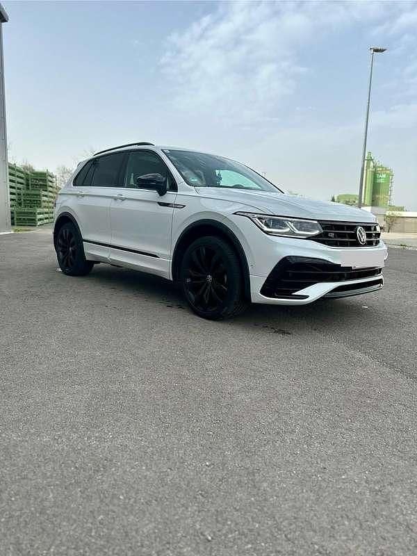 Gebraucht VW Tiguan R-line 150 PS (110 kW) 2021 Weiß SUV