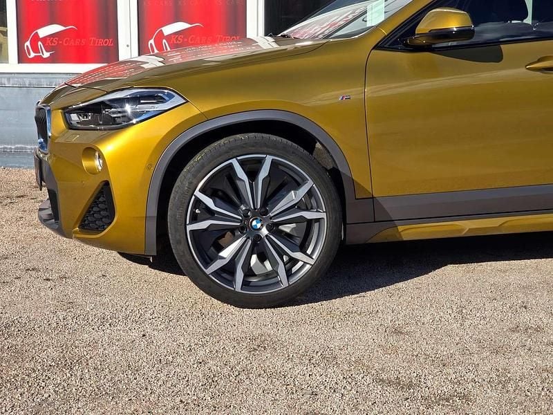 Gebraucht BMW X2 M Sport 190 PS (139 kW) 2018 Gold SUV