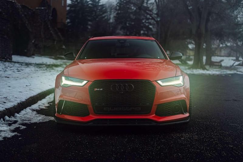 Rot Gebraucht 2015 Audi RS6 Kombi | € 44.000 (Guter Preis) - Bild 1/4