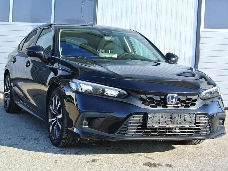 Gebraucht Honda Civic Elegance 143 PS (105 kW) 2022 Schwarz Limousine