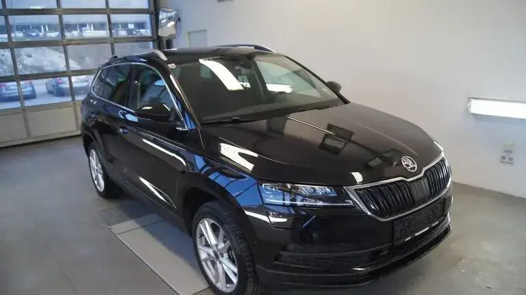 Gebraucht Skoda Karoq Style 150 PS (110 kW) 2017 Blackmagic perleff. SUV