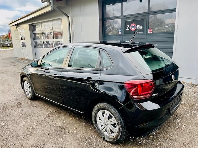 Gebraucht VW Polo 80 PS (58 kW) 2021 Schwarz Limousine