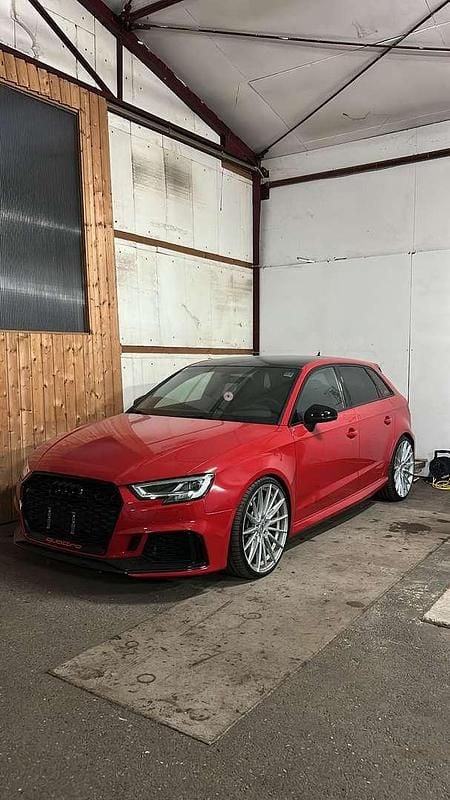 Gebraucht Audi RS3 400 PS (294 kW) 2020 Rot Limousine