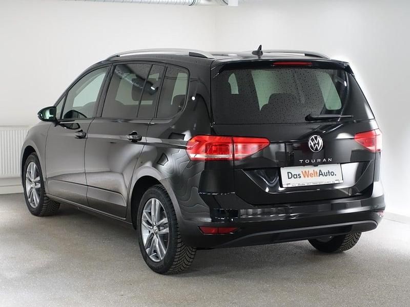 Gebraucht VW Touran 150 PS (110 kW) 2025 Schwarz  metallic Van / Kleinbus