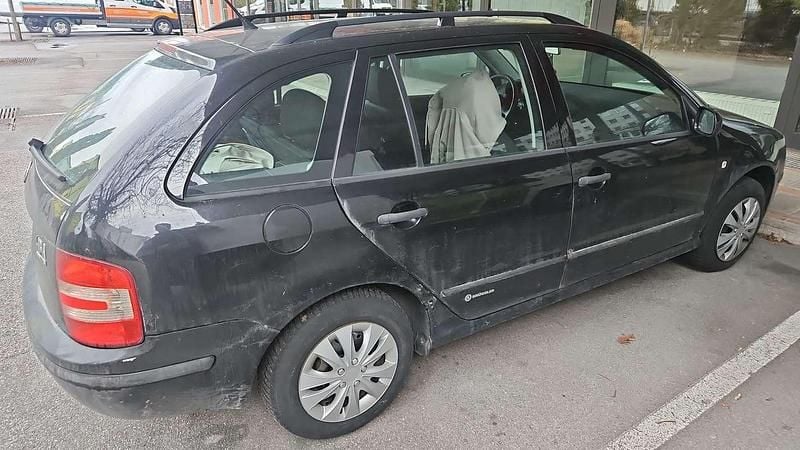 Gebraucht Skoda Fabia Classic 69 PS (50 kW) 2005 Schwarz Kombi