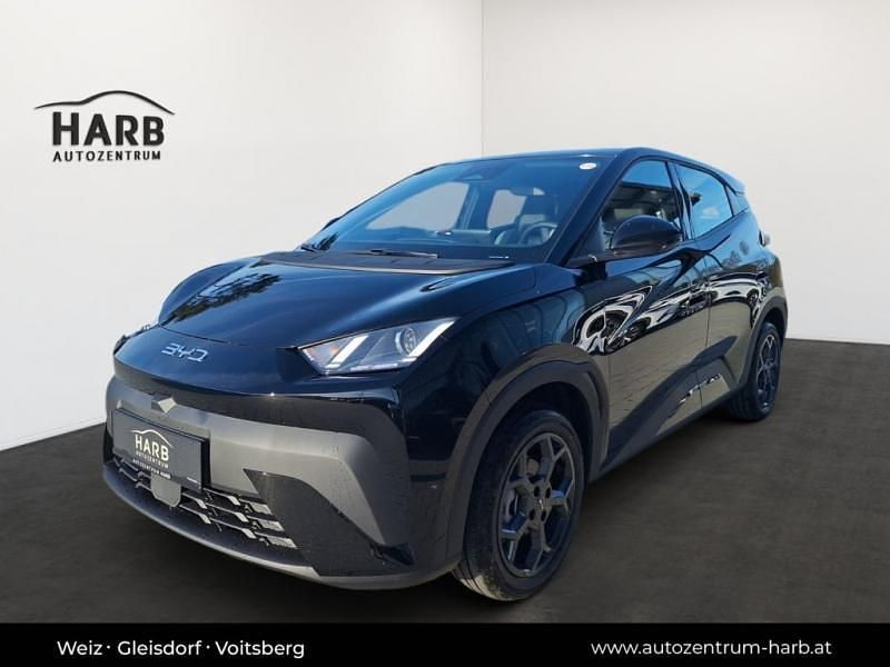 Neu BYD Dolphin Surf Comfort 114 kW (156 PS) 2025 Polar night black Kleinwagen