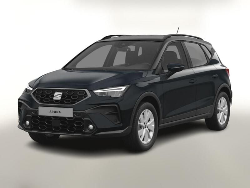 Elegantes Seat Arona 150 Ps Fotos
