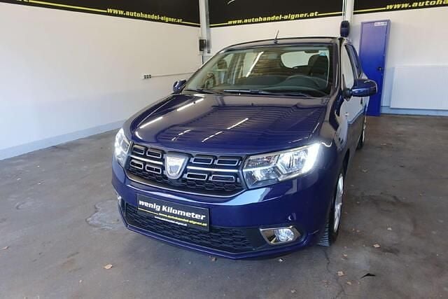 Blau Gebraucht 2017 Dacia Sandero Kleinwagen | € 8.900 (Etwas zu teuer) - Bild 1/4