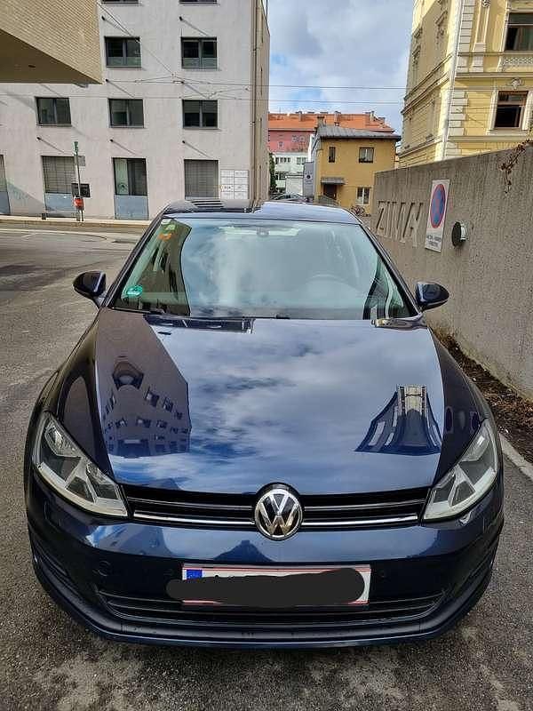 Gebraucht VW Golf VII Comfortline 110 PS (80 kW) 2014 Blau Limousine