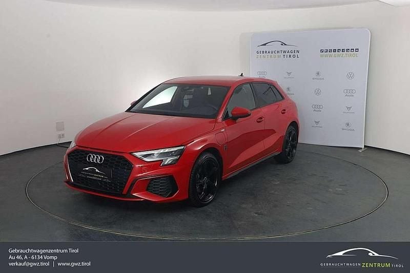 Gebraucht Audi A3 S-Line 204 PS (150 kW) 2021 Rot Limousine
