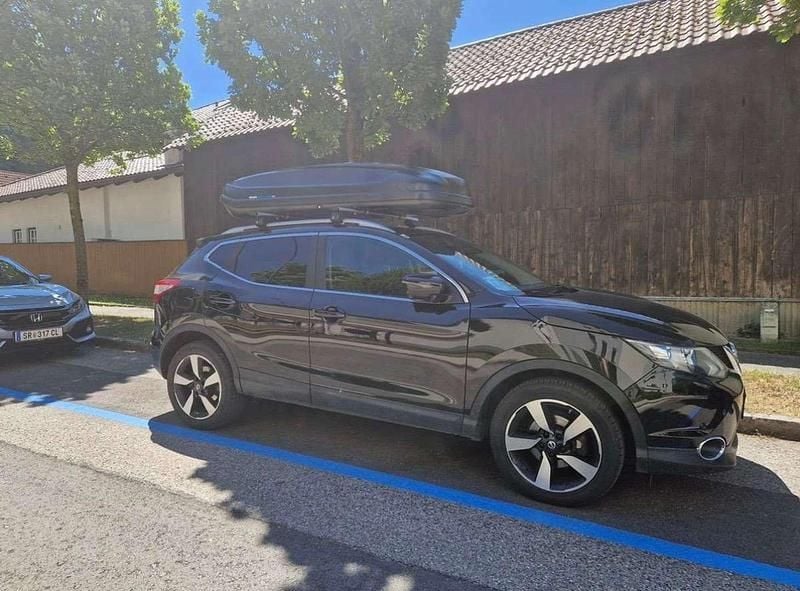 Schwarz Gebraucht 2016 Nissan Qashqai Acenta SUV | € 12.000 (Fairer Preis) - Bild 1/4