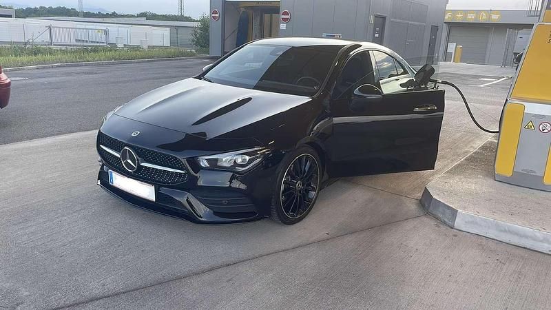 Gebraucht Mercedes CLA200 AMG line 150 PS (110 kW) 2021 Schwarz Coupé