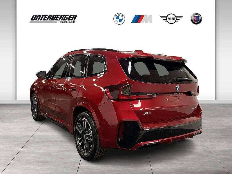 Neu BMW X1 M Sport 218 PS (160 kW) 2025 Rot SUV