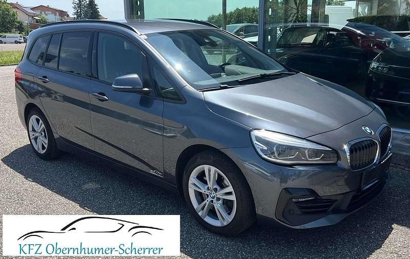 Gebraucht BMW 218 Gran Tourer Sport Line 150 PS (110 kW) 2019 Grau Van / Kleinbus