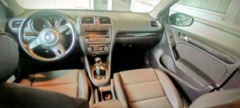 Gebraucht VW Golf VII 86 PS (63 kW) 2012 Limousine