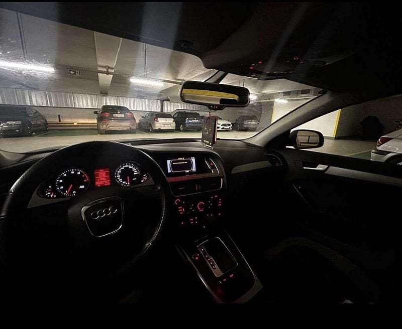 Gebraucht Audi A4 Ambition 120 PS (88 kW) 2011 Limousine