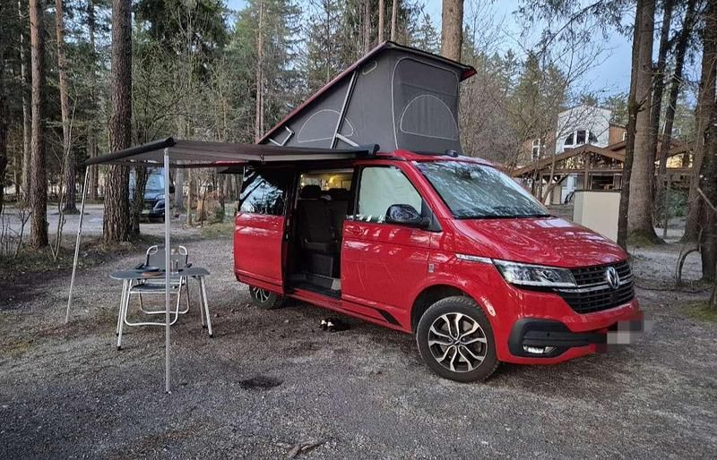 Gebraucht VW California California 150 PS (110 kW) 2023 Rot Van