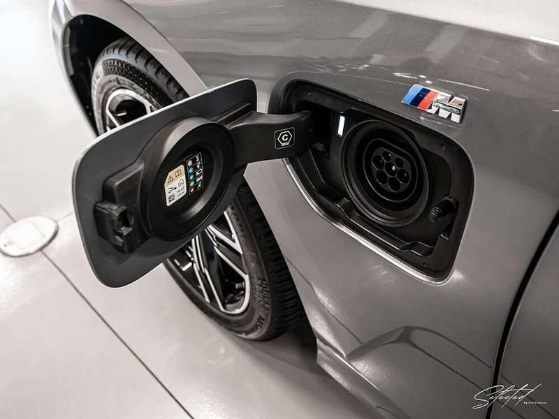 Gebraucht BMW 320e M Sport 204 PS (150 kW) 2023 Grau Kombi