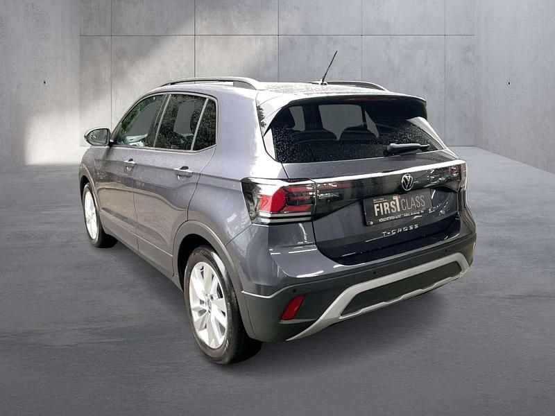 Gebraucht VW T-Cross 95 PS (69 kW) 2025 Mittelgrau  metallic SUV