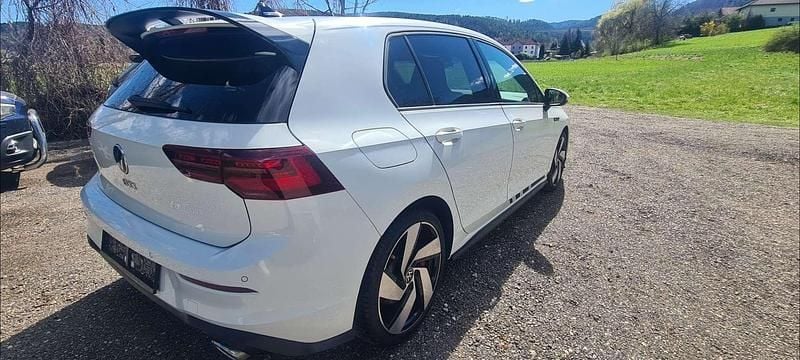 Gebraucht VW Golf VIII GTI Clubsport 300 PS (220 kW) 2022 Weiß Limousine