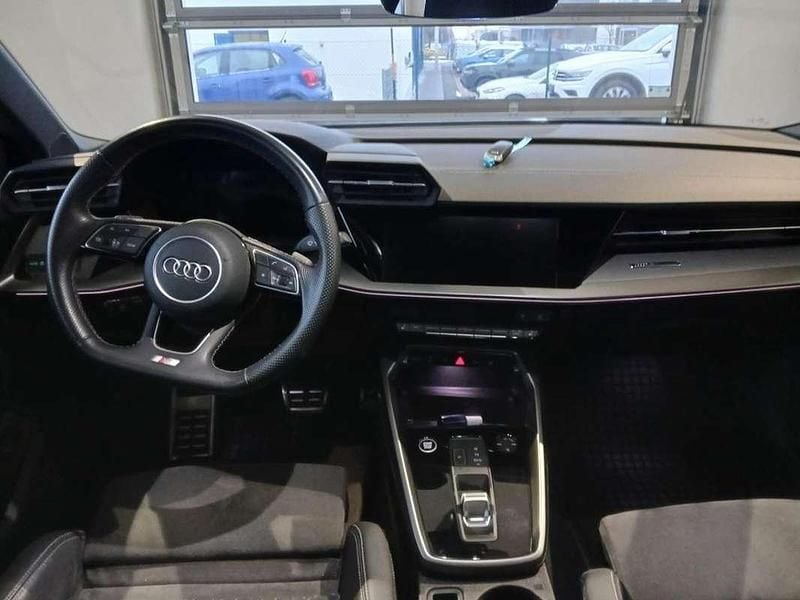 Gebraucht Audi A3 S-Line 150 PS (110 kW) 2022 Blau Limousine