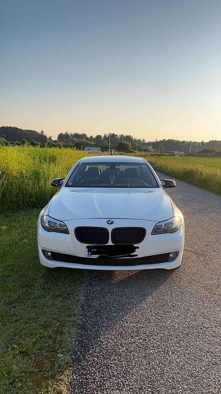 Gebraucht BMW 520 184 PS (135 kW) 2010 Limousine