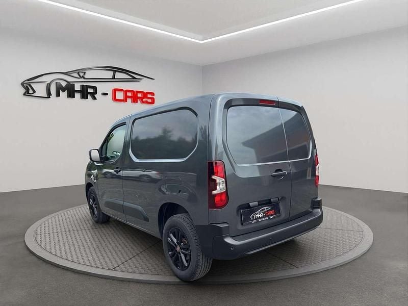 Gebraucht Fiat Doblò 131 PS (96 kW) 2024 Weiß Van / Kleinbus